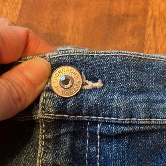 New Jordache denim lace shorts - Picture 2 of 16